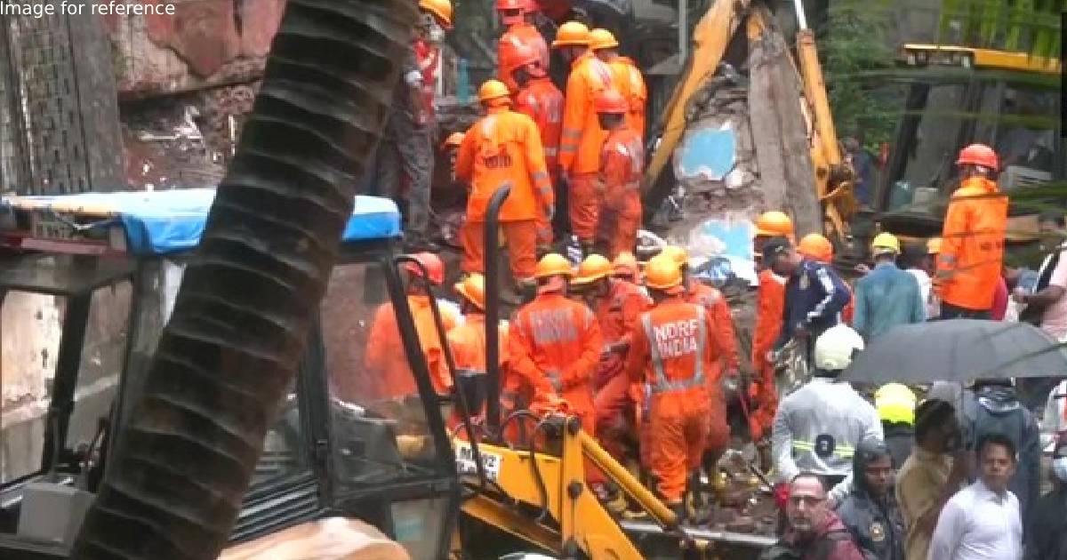 Kurla building collapse: 3 dead, Maharashtra announces Rs 5 lakh for families of deceased